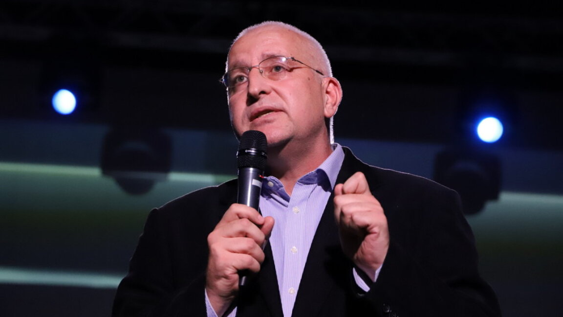 Светослав Малинов