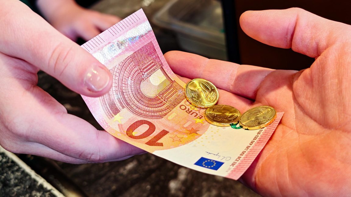 Sosyal Duyarlılığın Simgesi ve Canımızın Fidyesi: Sadaka-i Fıtır