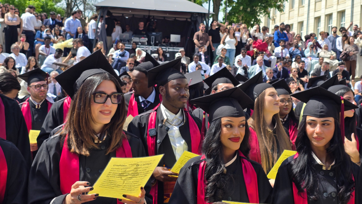 Students from 125 countries study in Bulgaria, their number grows by 5% per year