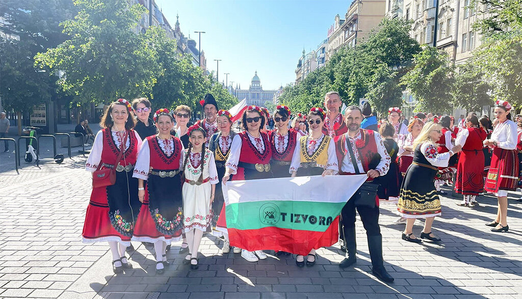 Anita Ekenova from Lyon: When you are dancing on stage, it is as if you are carrying the whole of Bulgaria with you