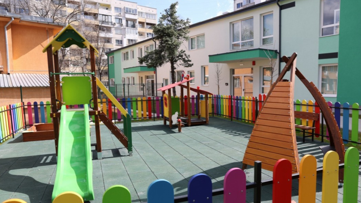 От следващата година се предвижда да няма недостиг на места в градините в София
