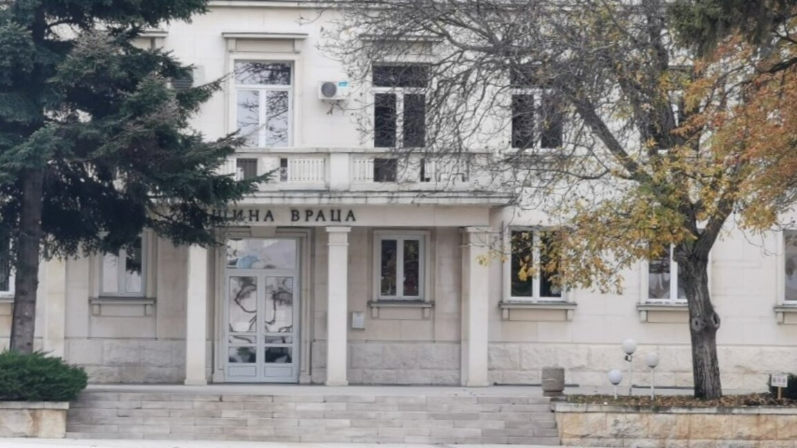 Увеличиха заплатите на кметове във Врачанско