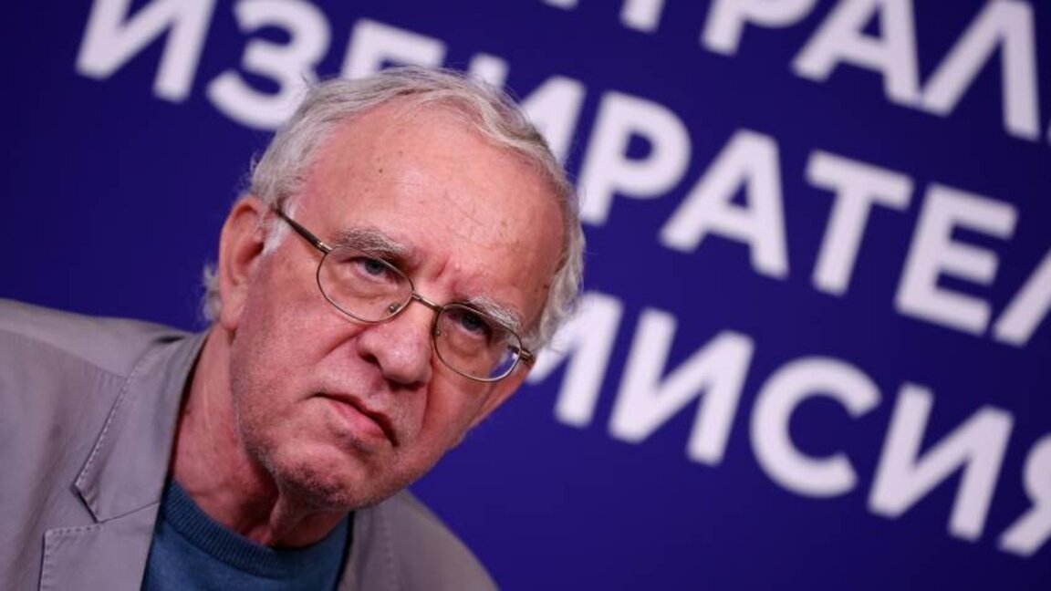 От полунощ приемат онлайн заявления за гласуване в чужбина