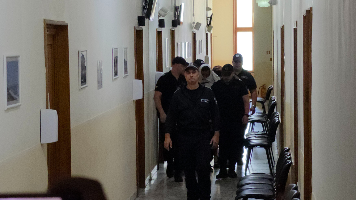 Остават в ареста задържаните за грабежа в Крушевец