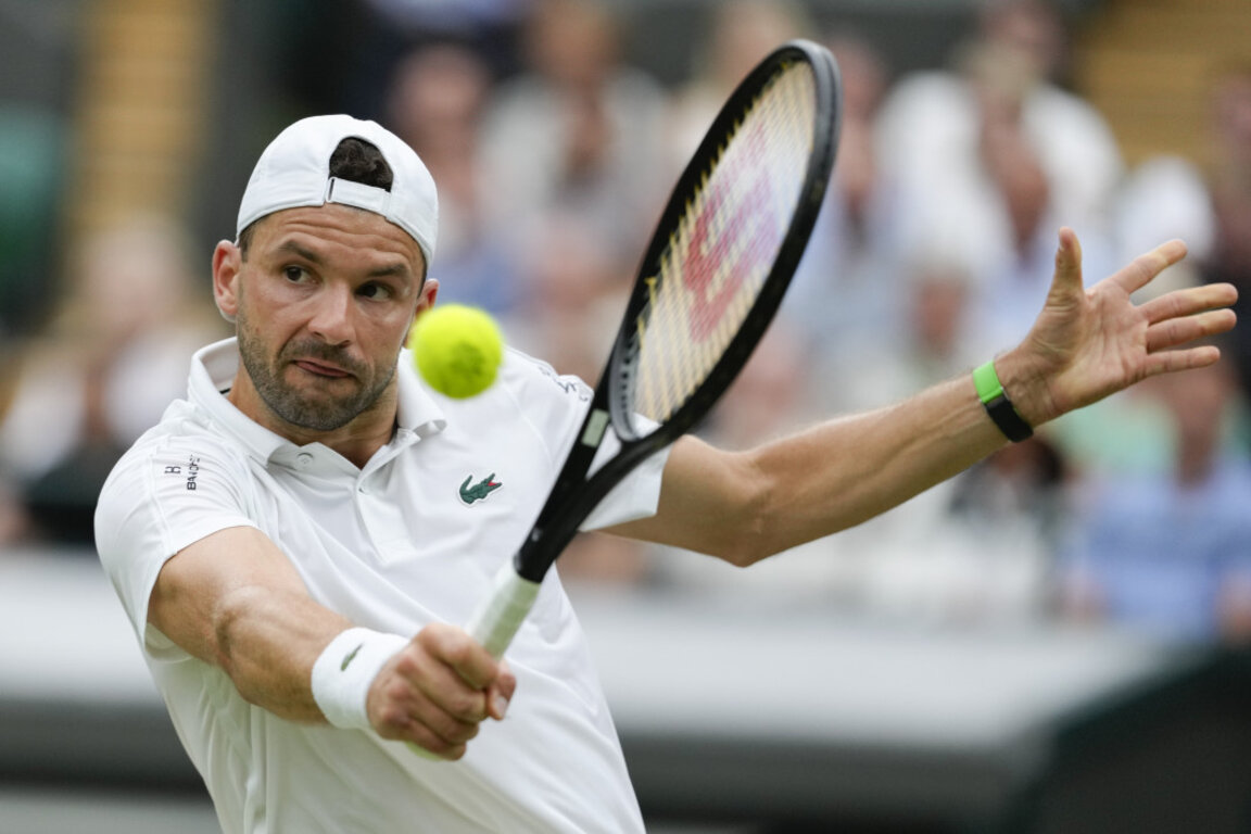 Grigor Dimitrov reaches round of 16 at Wimbledon