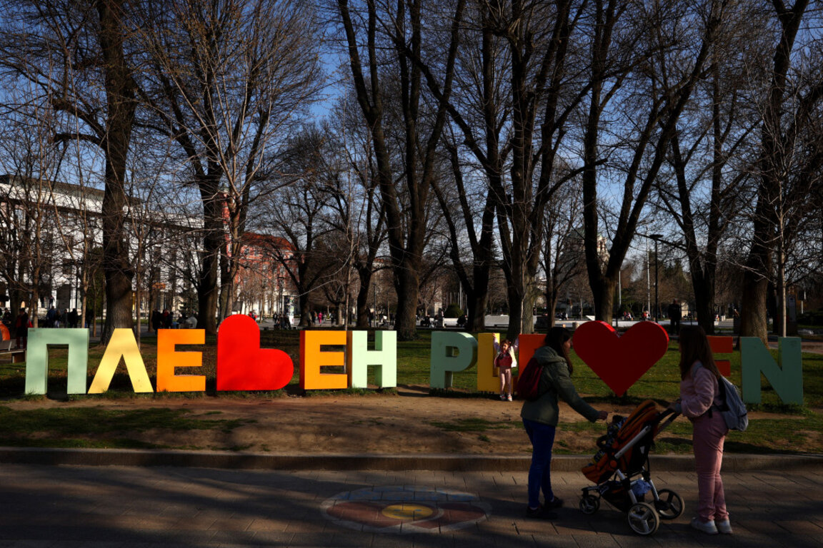 Министърът на околната среда обсъжда в Плевен проблемите с водоподаването