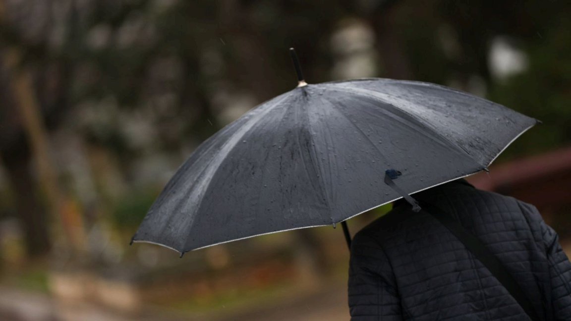 Météo: Températures fraîches, ciel couvert et précipitations