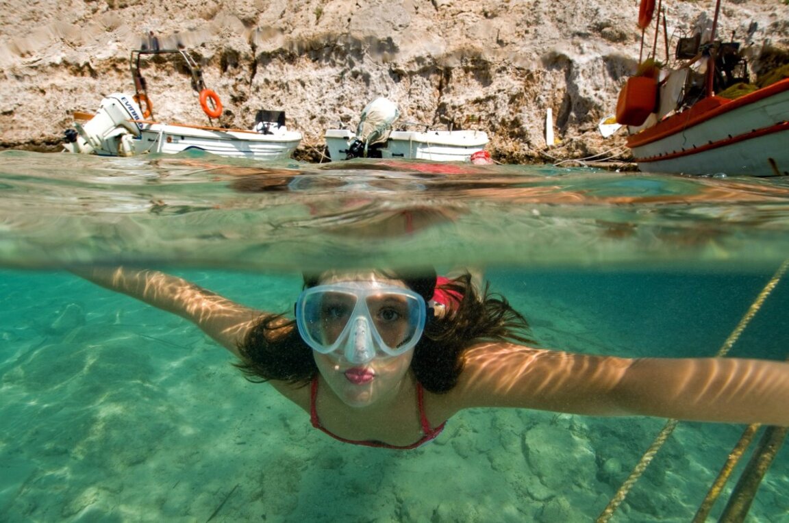 Гърция e против пълното спиране на руски туристи към Европа