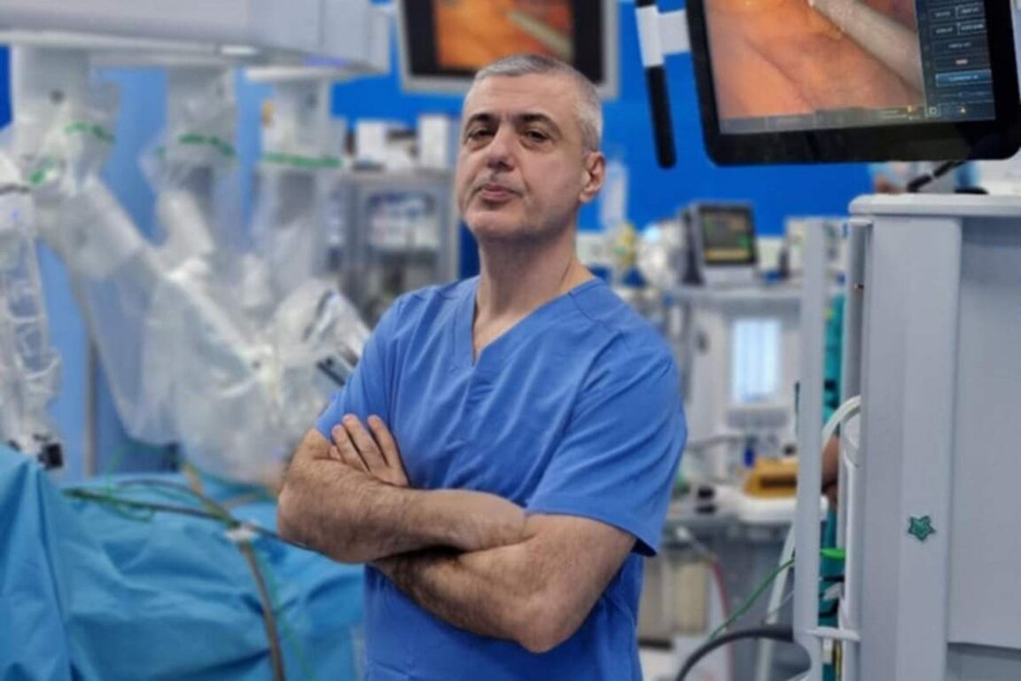 Д-р Бисер Петров