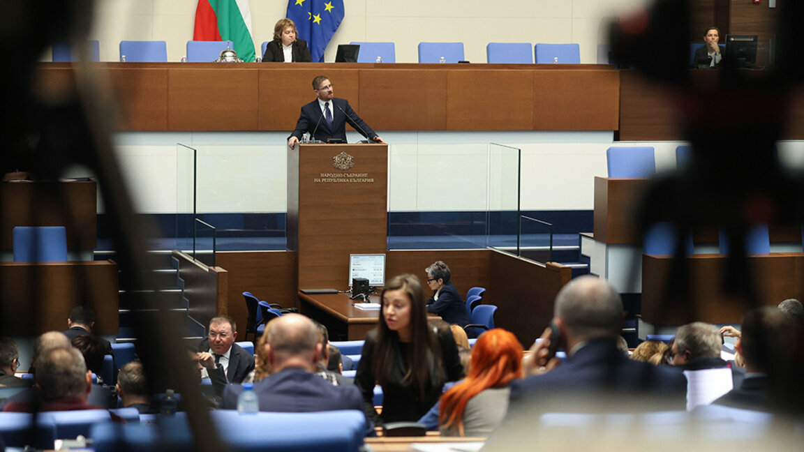 Parlament verabschiedet in erster Lesung das vorläufige Haushaltsgesetz