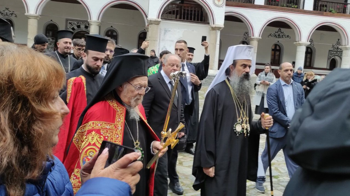 Patrikler Bartholomeos ve Daniil, Rila Manastırı’nda ayin yönetti