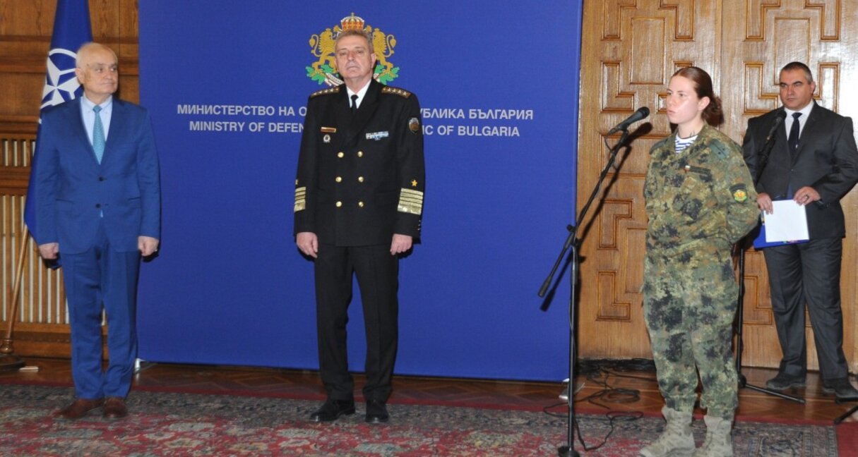 адмирал Емил Ефтимов - Началник на отбраната и председател на НВСФ