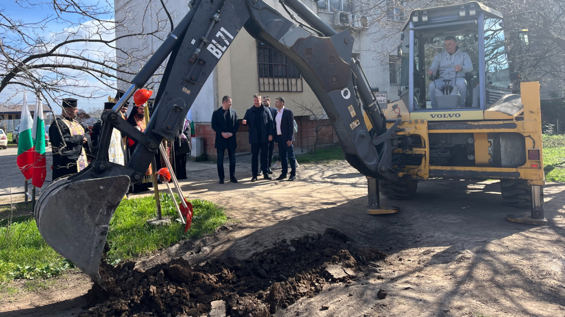 Първа копка за обновяване на квартал "Зора" в Стара Загора