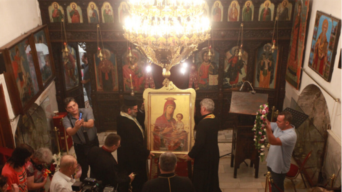 Имен ден празнуват Петка, Петкана, Пенка, Параскева, Петрана