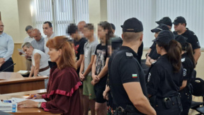 Plovdiv’deki Adliye Sarayı önünde protesto 