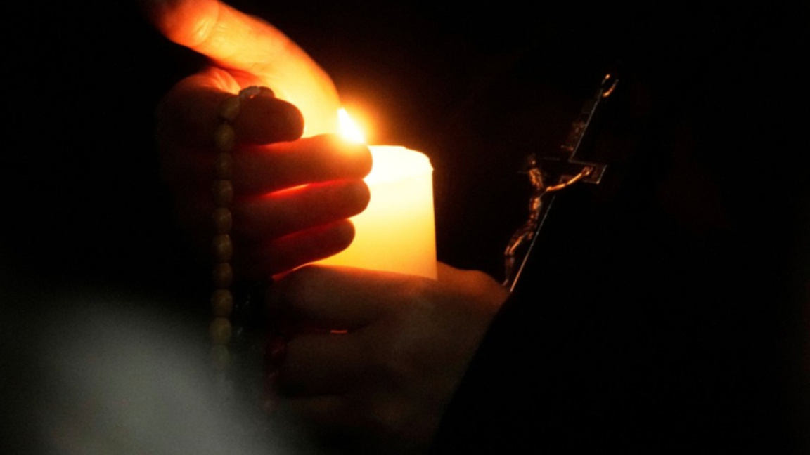 Бдение в памет на 16-годишната Ивана в Благоевград