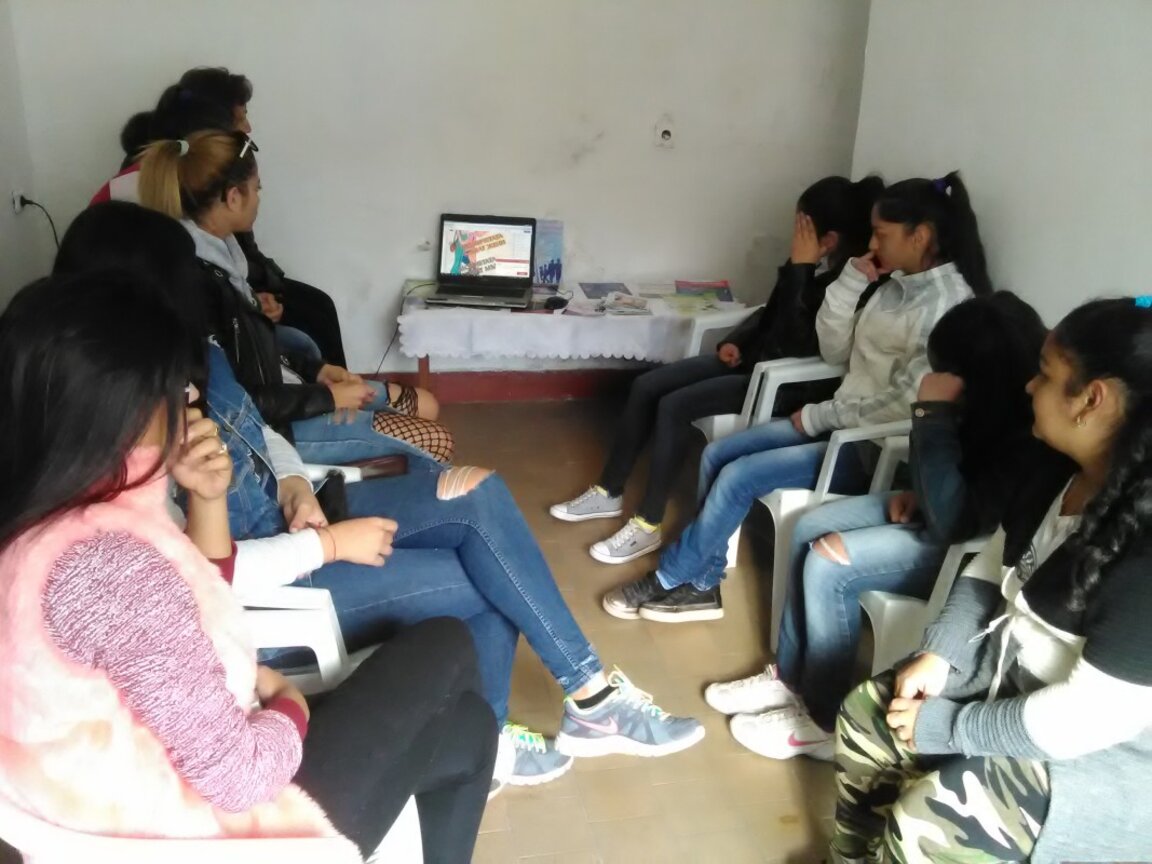 Образование и превенция – отговорът срещу ранните бракове