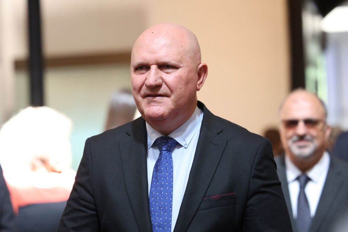 Министърът на образованието Галин Цоков