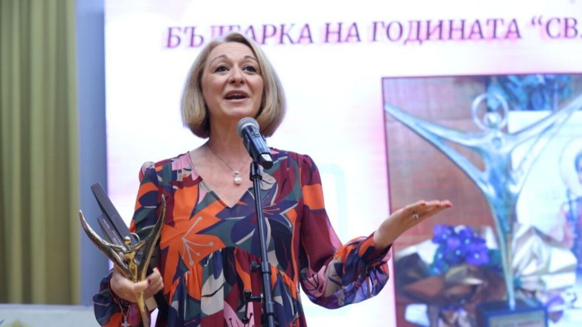 Жири и публика изабрали Аниту Екенову из Лиона за "Бугарку године 2024"