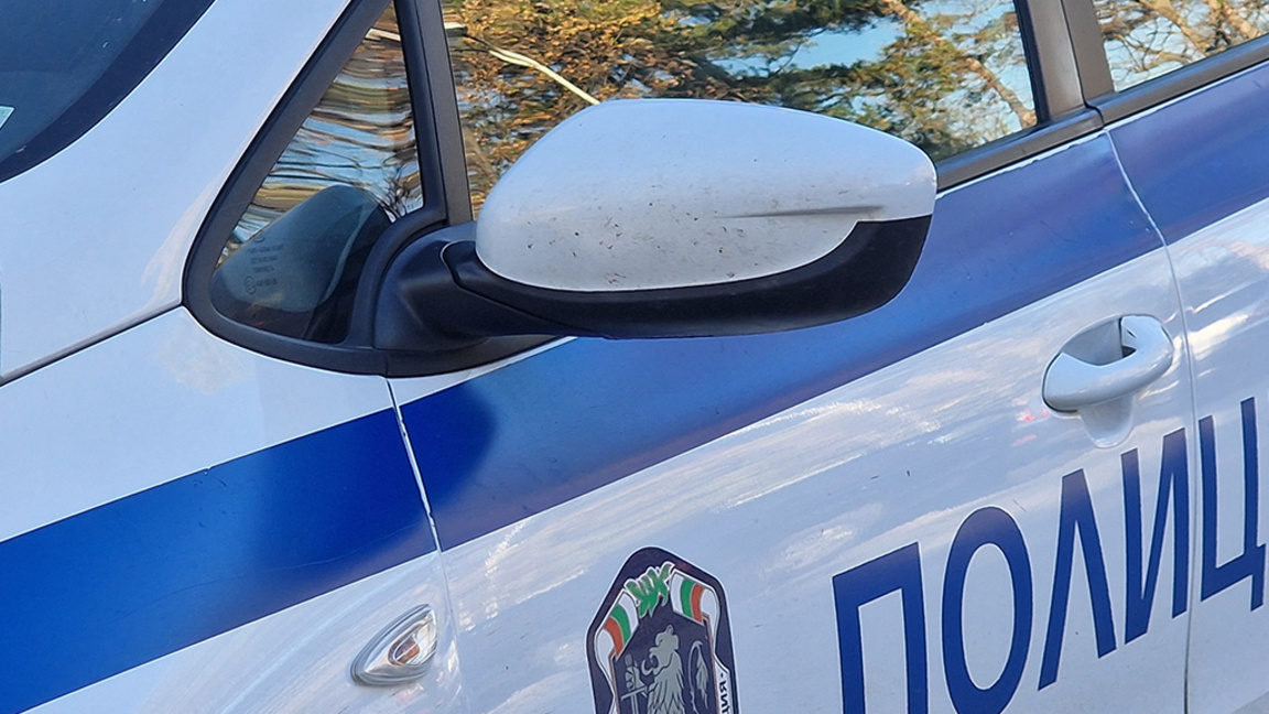 Шест жертви на катастрофи през последното денонощие полиция полицейска кола