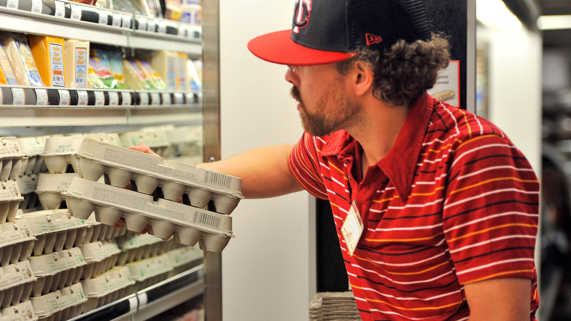 Отваря врати "Магазин за хората": Първият е в Куклен