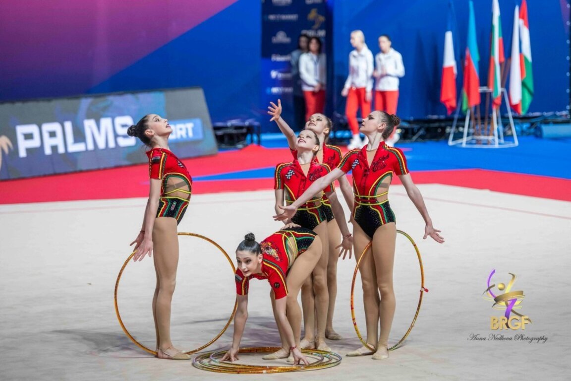 И ансамбълът за девойки със злато от европейската купа в Бургас