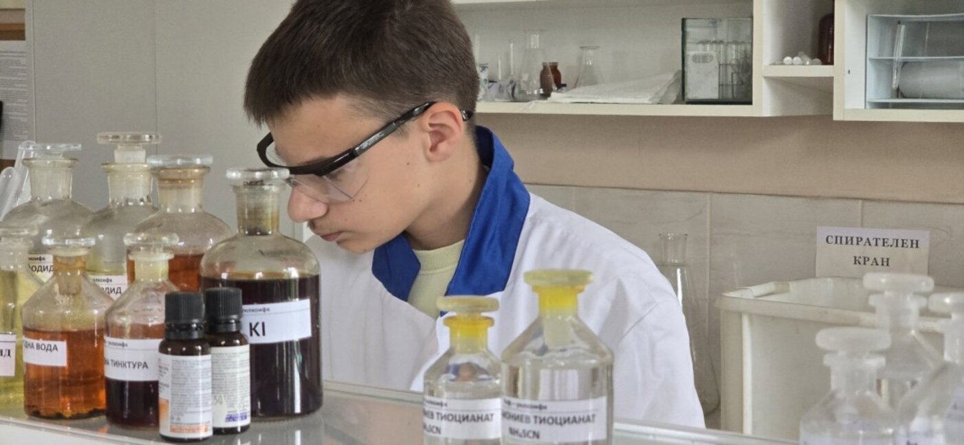 Възпитаник на СУ „Йордан Йовков“  е избран в Националния ученически парламент