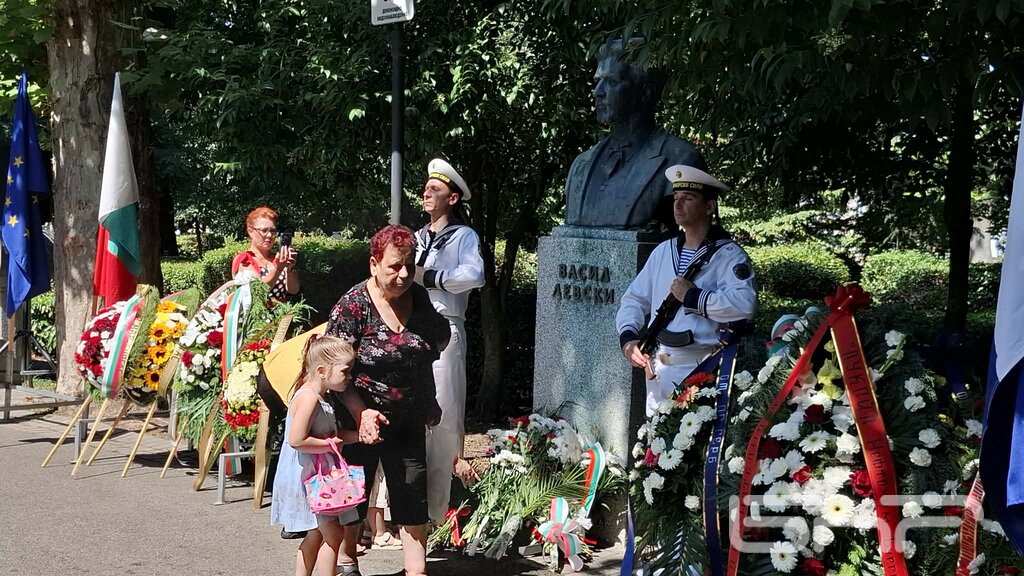 Бургас почете паметта и делото на Апостола на свободата (ВИДЕО)