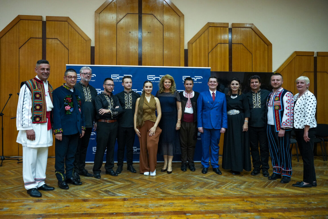 Наградиха победителите в конкурса на БНР за есе на церемония в Тараклия