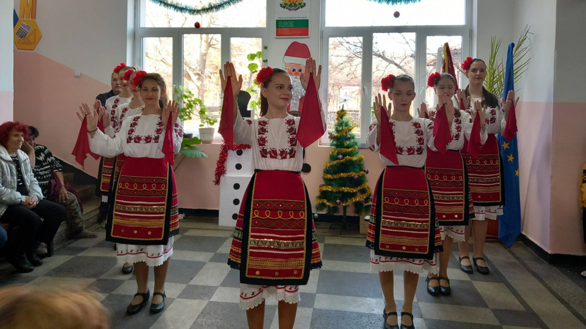 Рабиша отбеляза 190 години просветно дело