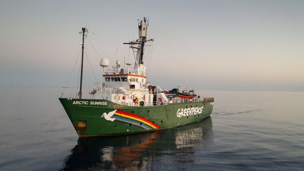 Greenpeace-Eisbrecher „Arctic Sunrise“ kommt mit Öko-Botschaft nach Burgas