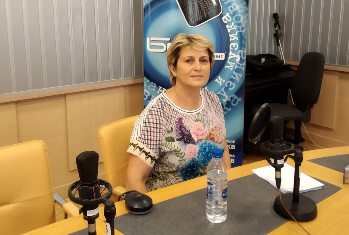 Весела Лечева
