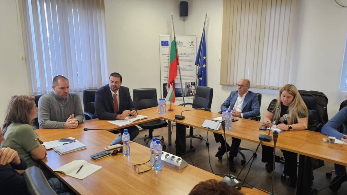 Засилват проверките на рибните борси преди Никулден