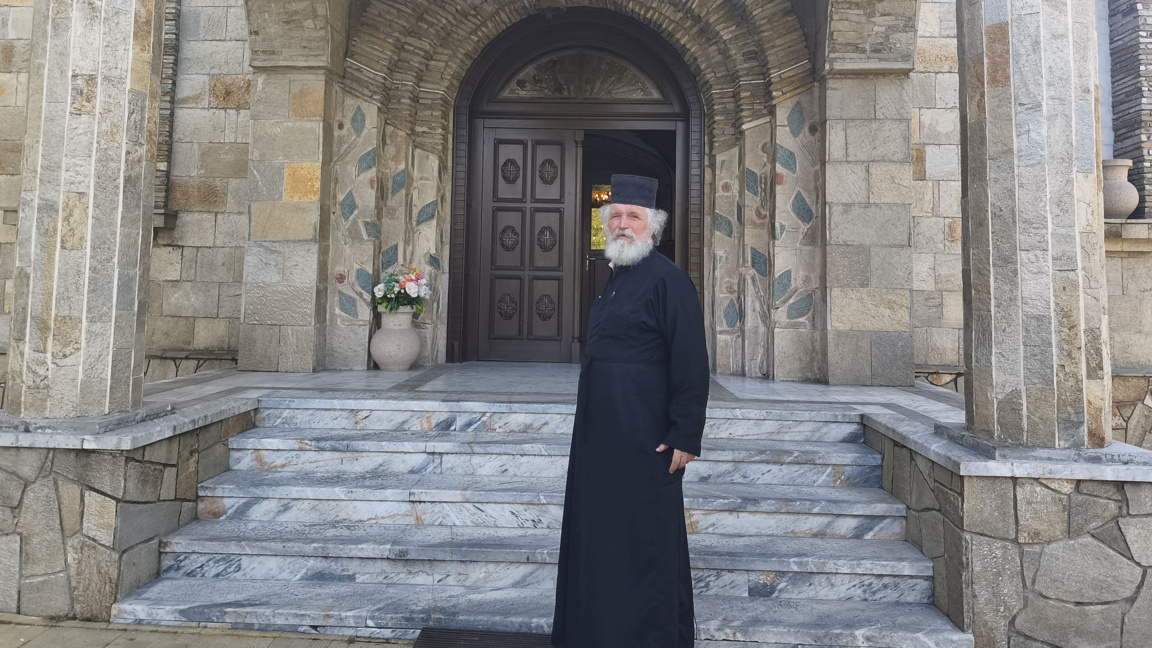 Отец Петър: Хората не намират достатъчно упование в ортодоксалните храмове