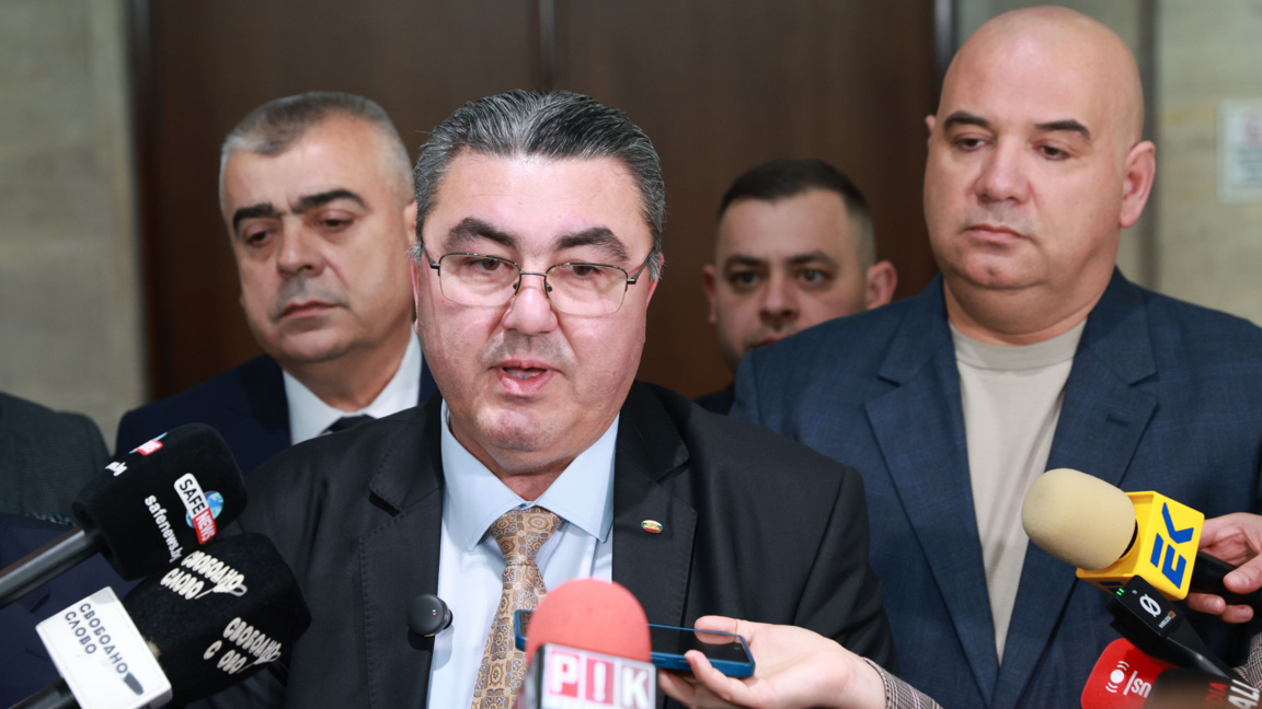 Танер Али от ПГ на АПС дава пресконференция в кулоарите на Народното събрание - 25 февруари 2026 г.