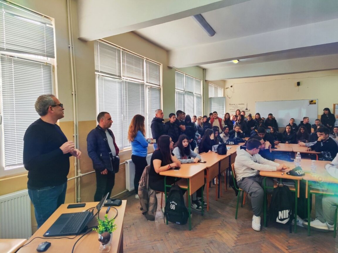 В Лом стартира кампания за вредата от вейповете