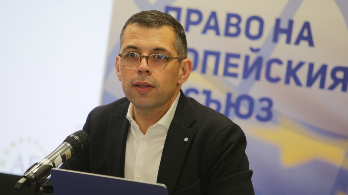 доц. Христо Христев