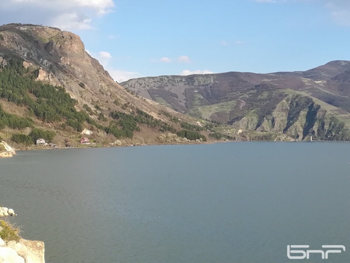 яз. Студен кладенец