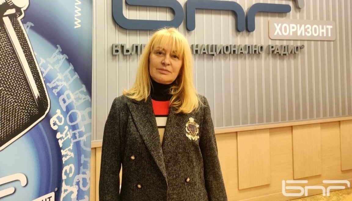 Граждани внасят колективна жалба срещу "Електрохолд" в енергийния регулатор