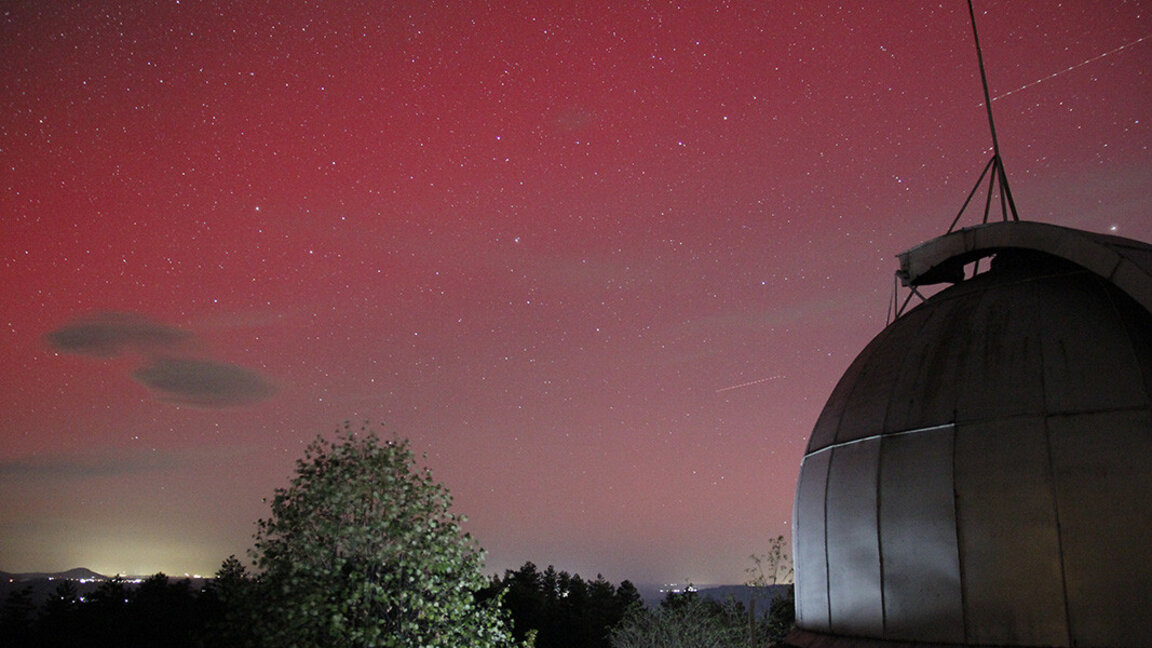Rare Aurora Borealis seen in night sky over Bulgaria