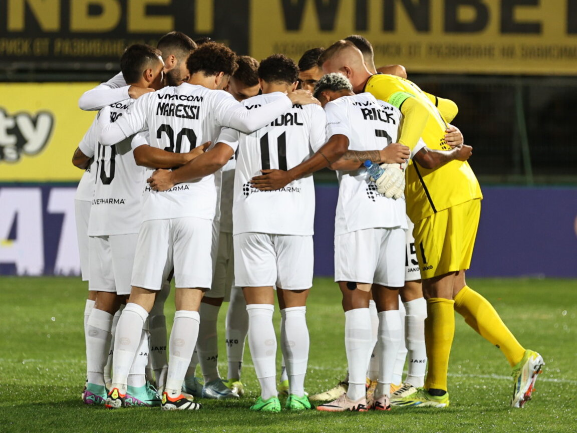 “Ludogorets”, “Viktoria Pilsen” ile berabere kalarak bir puan aldı