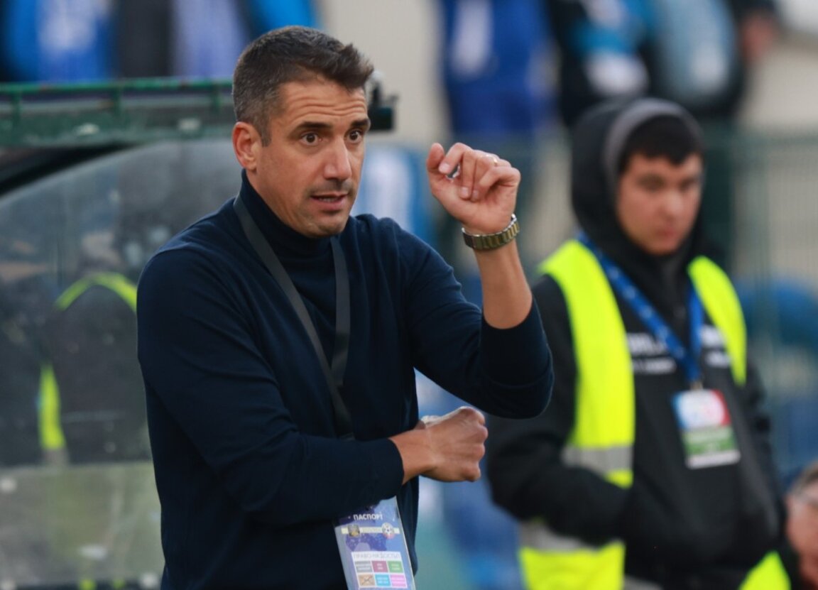 Треньорът на Левски: Отговорността е изцяло моя