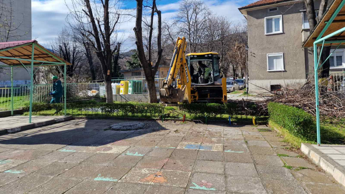 В Асеновград изграждат нова група в детска градина "Асенова крепост" 