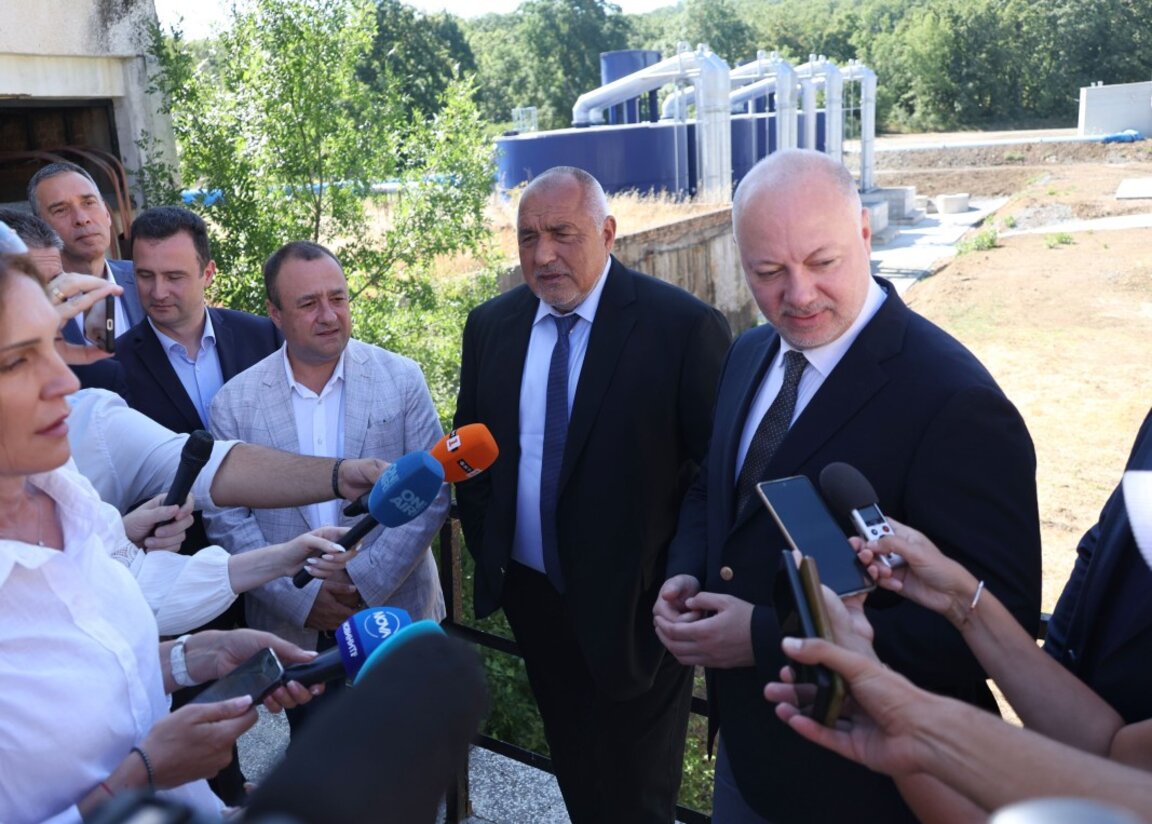 Росен Желязков е на посещение в Пречиствателна станция "Ясна поляна"