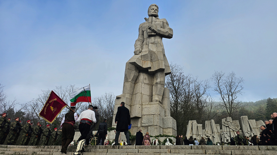 Споменик Христу Ботеву у Калофероу