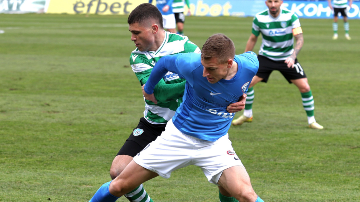 Спартак (Варна) пусна жалба срещу съдийството в дербито с Черно море 