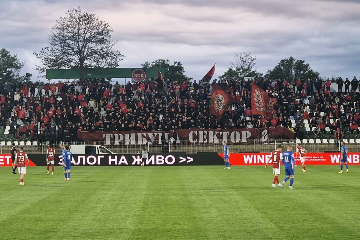 ЦСКА с убедителна победа срещу Спартак (Варна)