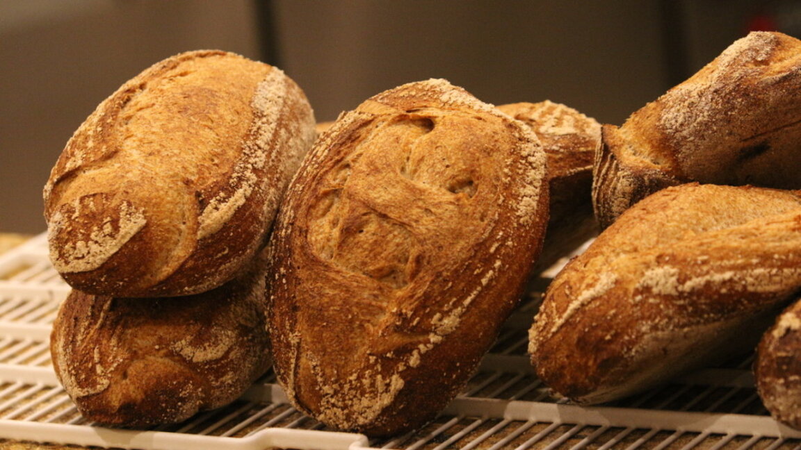 20% ДДС върху хляба ще възроди сивия сектор, цената ще се вдигне с 30 на сто