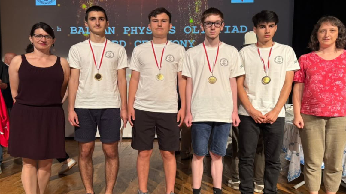 Vier Medaillen für bulgarische Schüler bei der Balkan-Olympiade für Physik