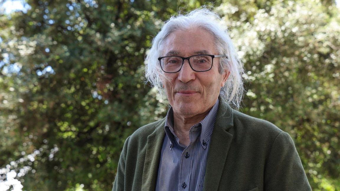 Френско-алжирският писател Буалем Сансал